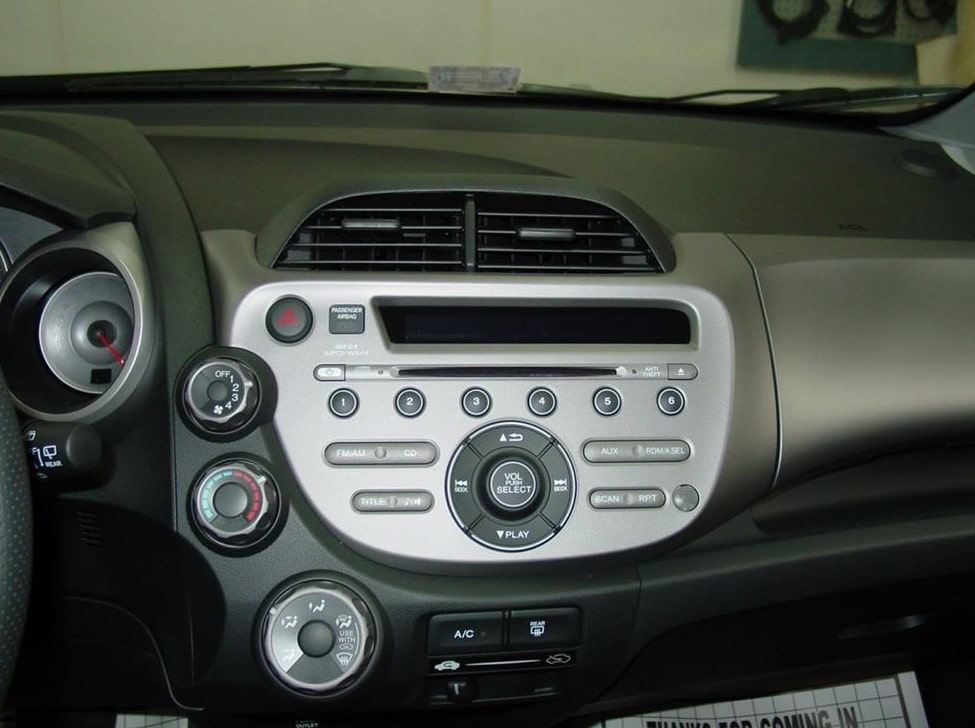 Honda Fit Radio Example