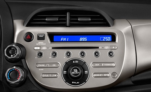 2013 Honda Fit Radio Model